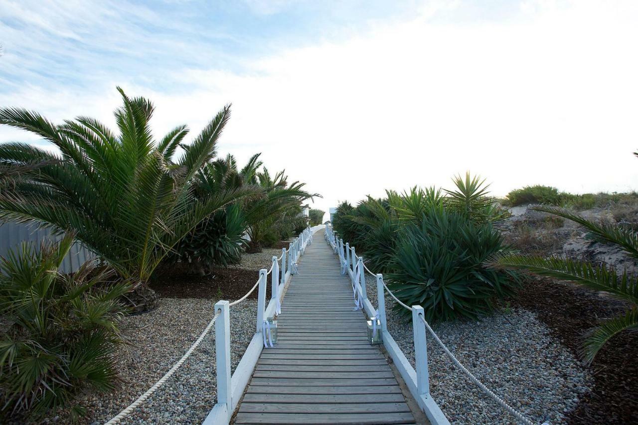 Villa Near Beach & Lisbon Corroios Exterior foto